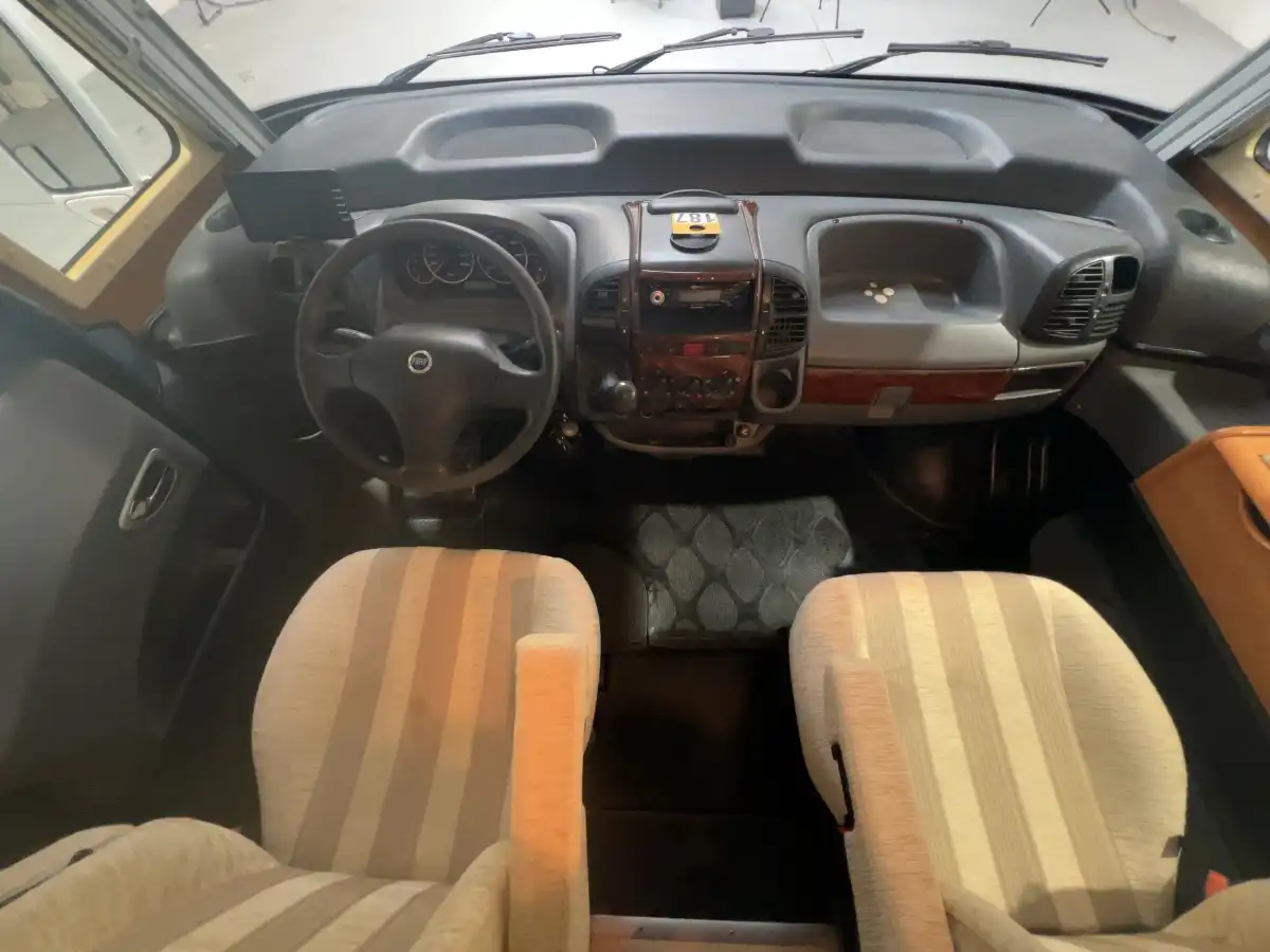 RAPIDO 924 F  - Ansicht 6